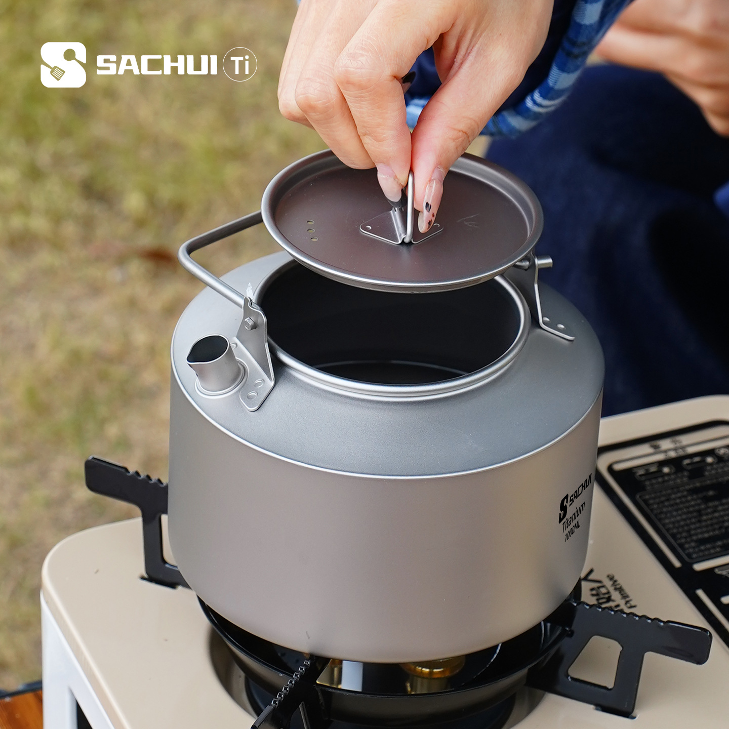Bouilloire en titane pur de 10 - Camping Cooking Tin avis et prix