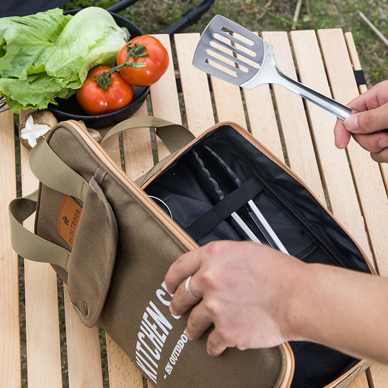 Ensemble de 8 ustensiles de cu - Quechua Camping Cooking Set avis et prix