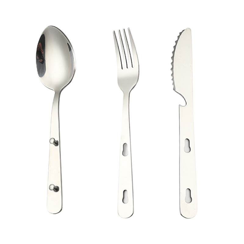 Vaisselle Portable en acier in - Quechua Camping Cooking Set avis et prix